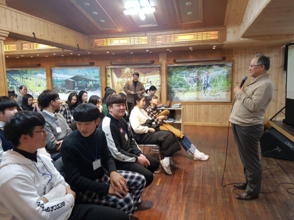 65b9298a3608d1df89f9455a82c30e4d_1517118