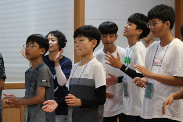 6df22093aff8929ba4090d6a5a661e68_1534410