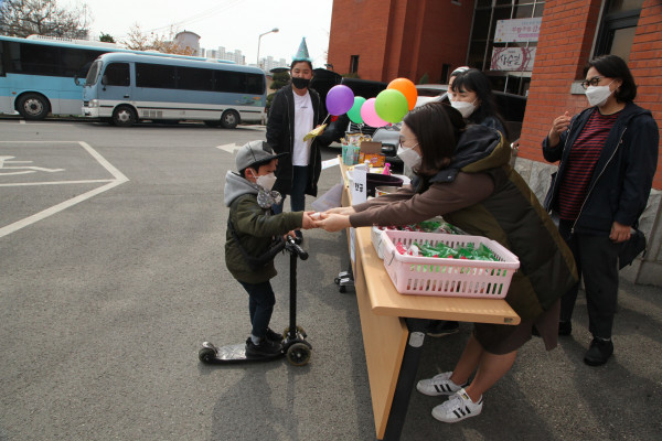 10bca98200e3c6f5e6e3c05735979558_1586852