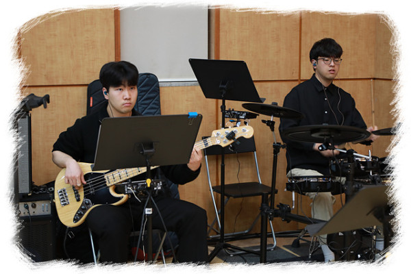 b2c3638aafd77e7ef2f68a7b2cbf96f9_1745374